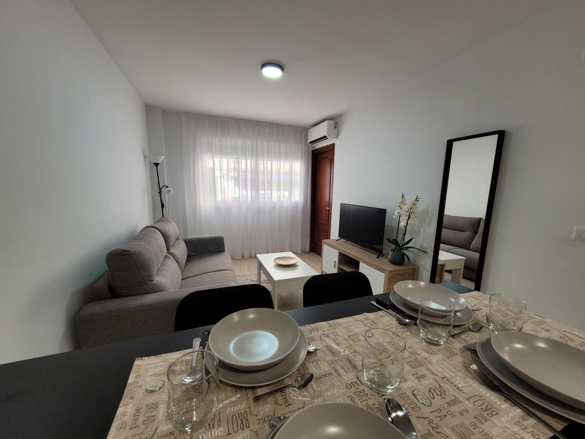 Apartamento En Malaga Luaran gambar