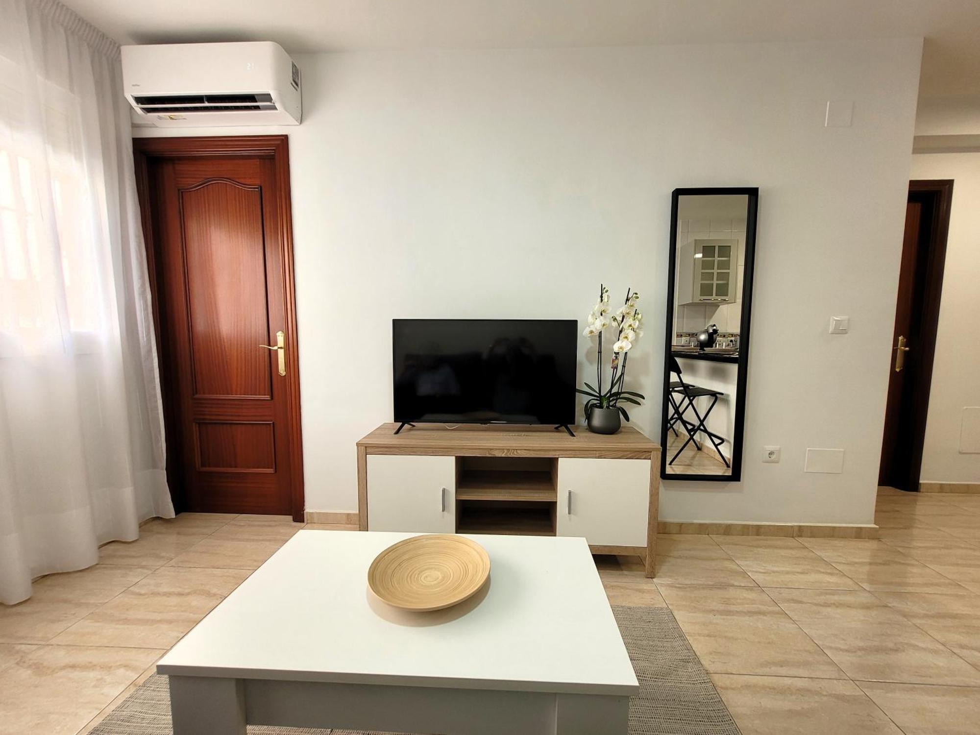 Apartamento En Malaga Luaran gambar